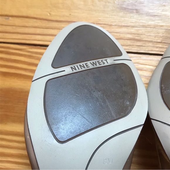 Nine West Nude Patent NW Caress Leather Heels, EUC, 8 - Picture 10 of 11